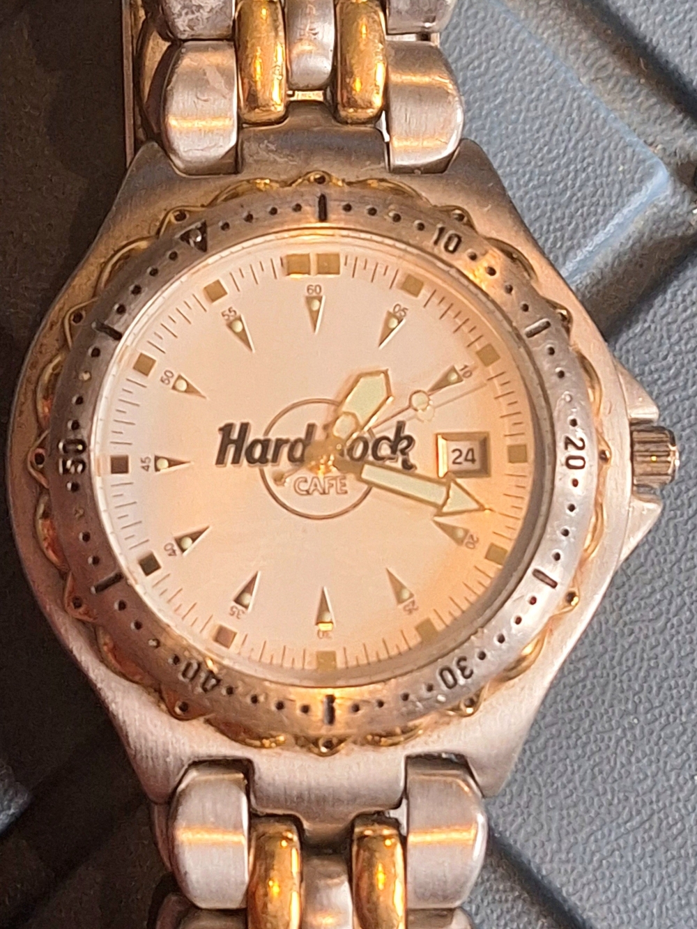Hard Rock Cafe Silver and Gold Men's Watch with White Dial & New Battery